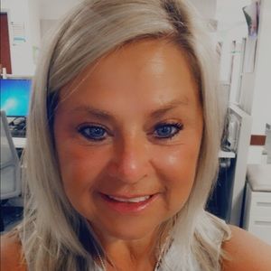 Meet your Posher, Annmarie